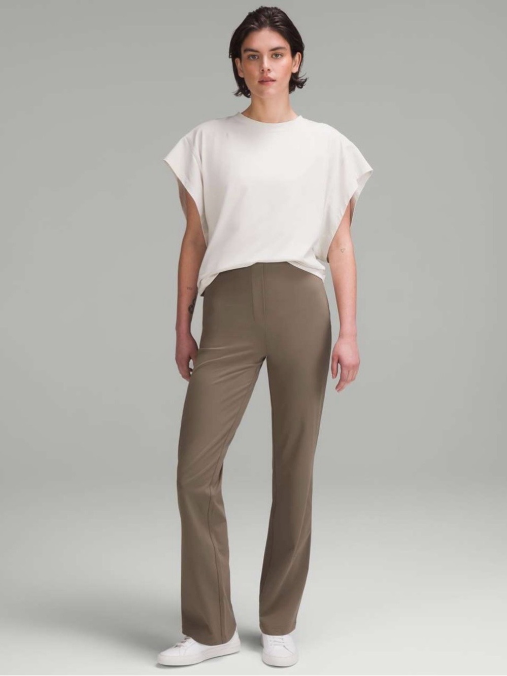 Lululemon Smooth Fit Pull-On High-Rise Pant in color Nomad